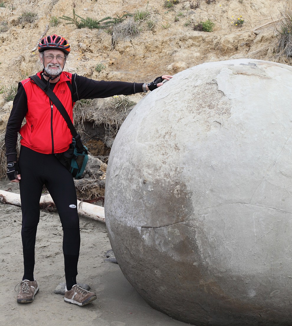 Moeraki Bolders