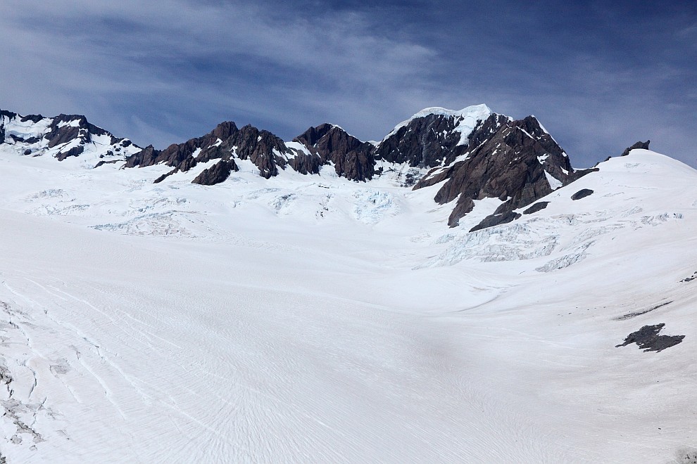 Mount Tasman mit Schneefeld