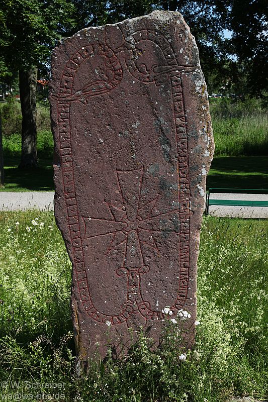 090627-1182